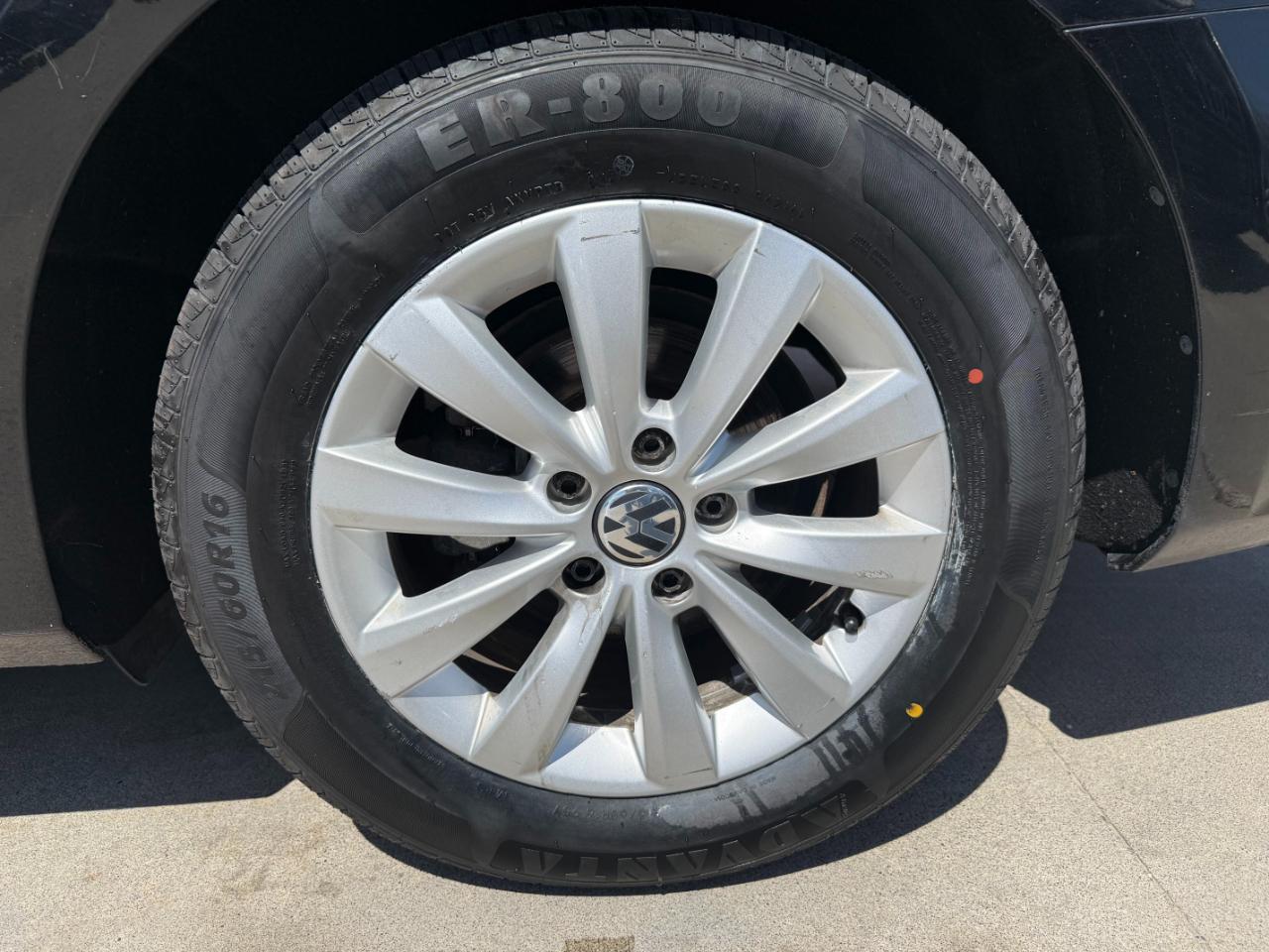 Volkswagen Passat  2013