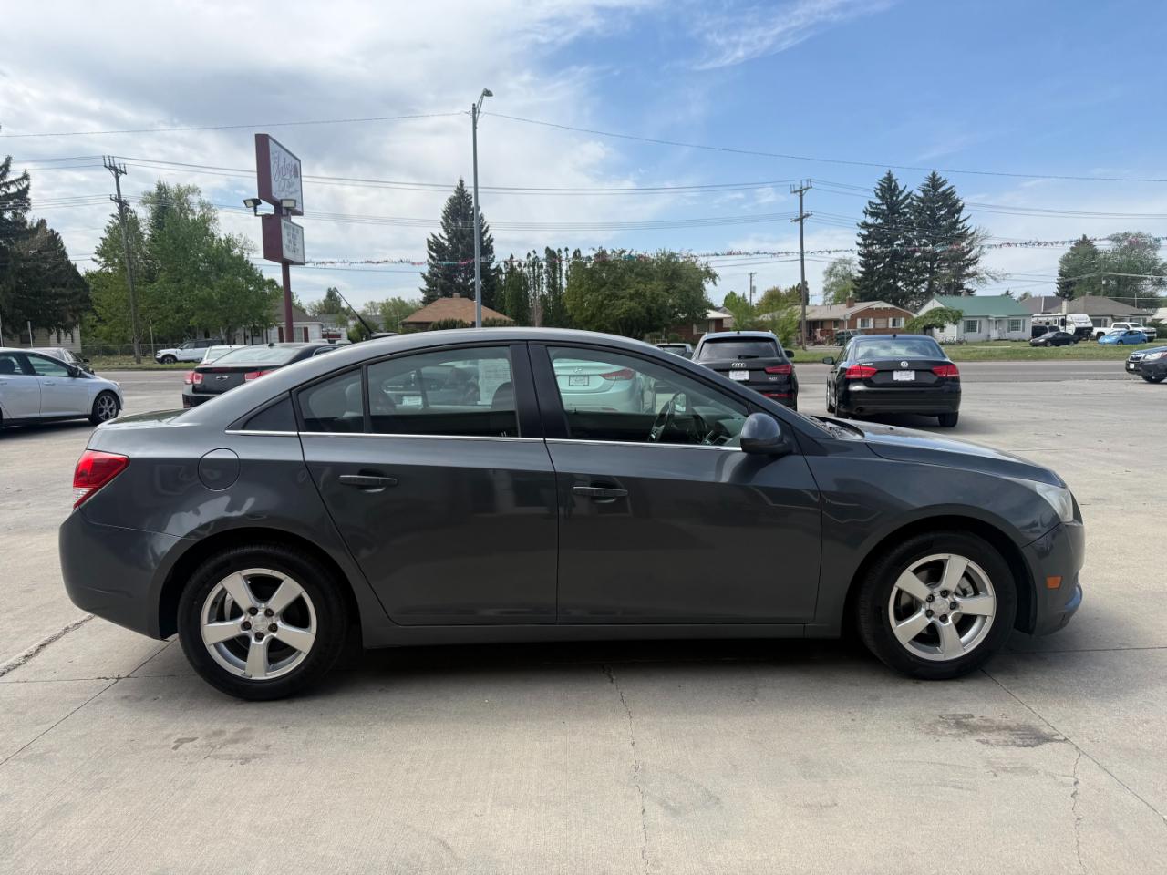 Chevrolet Cruze  2013