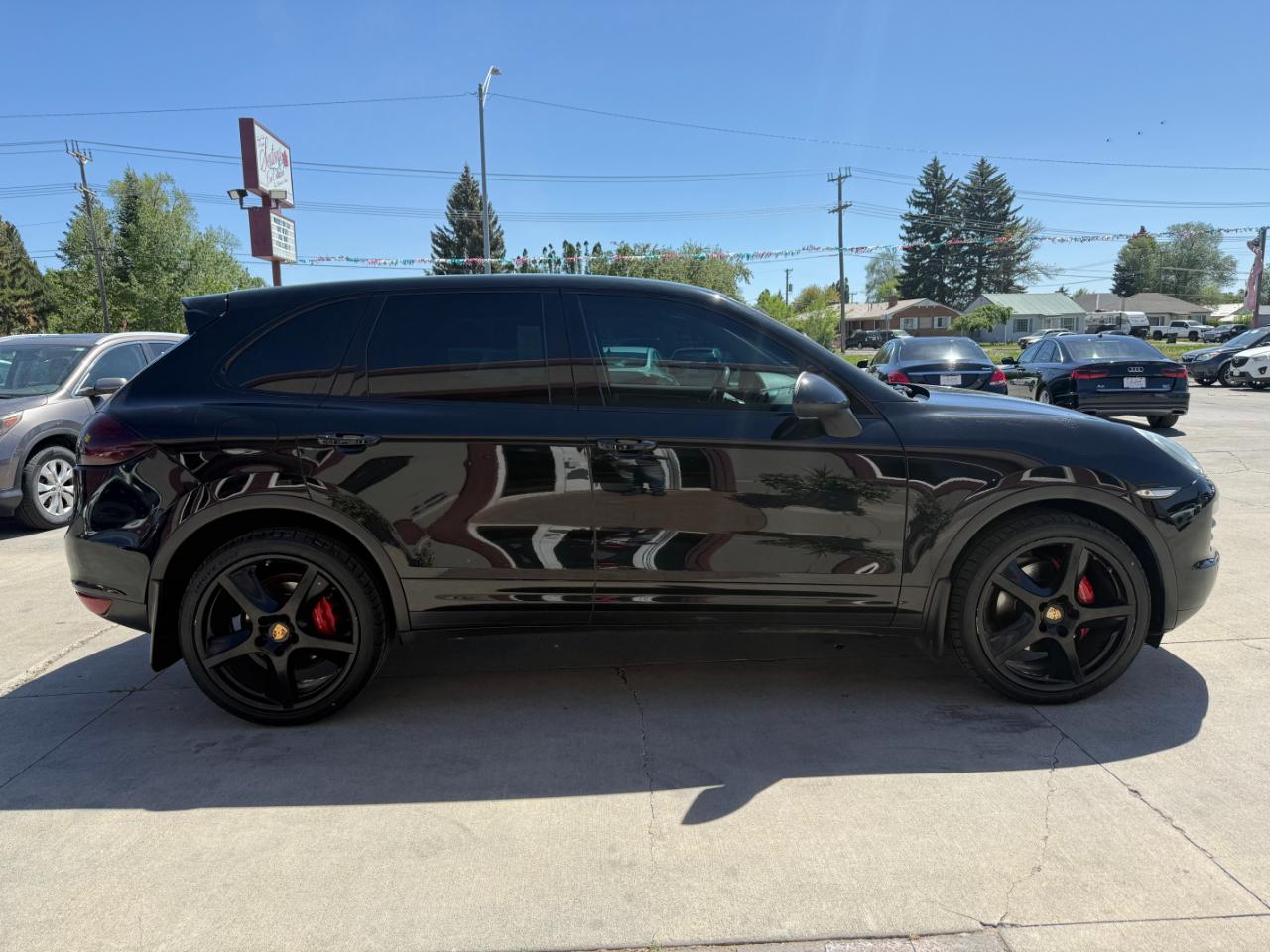 Porsche Cayenne S 2011