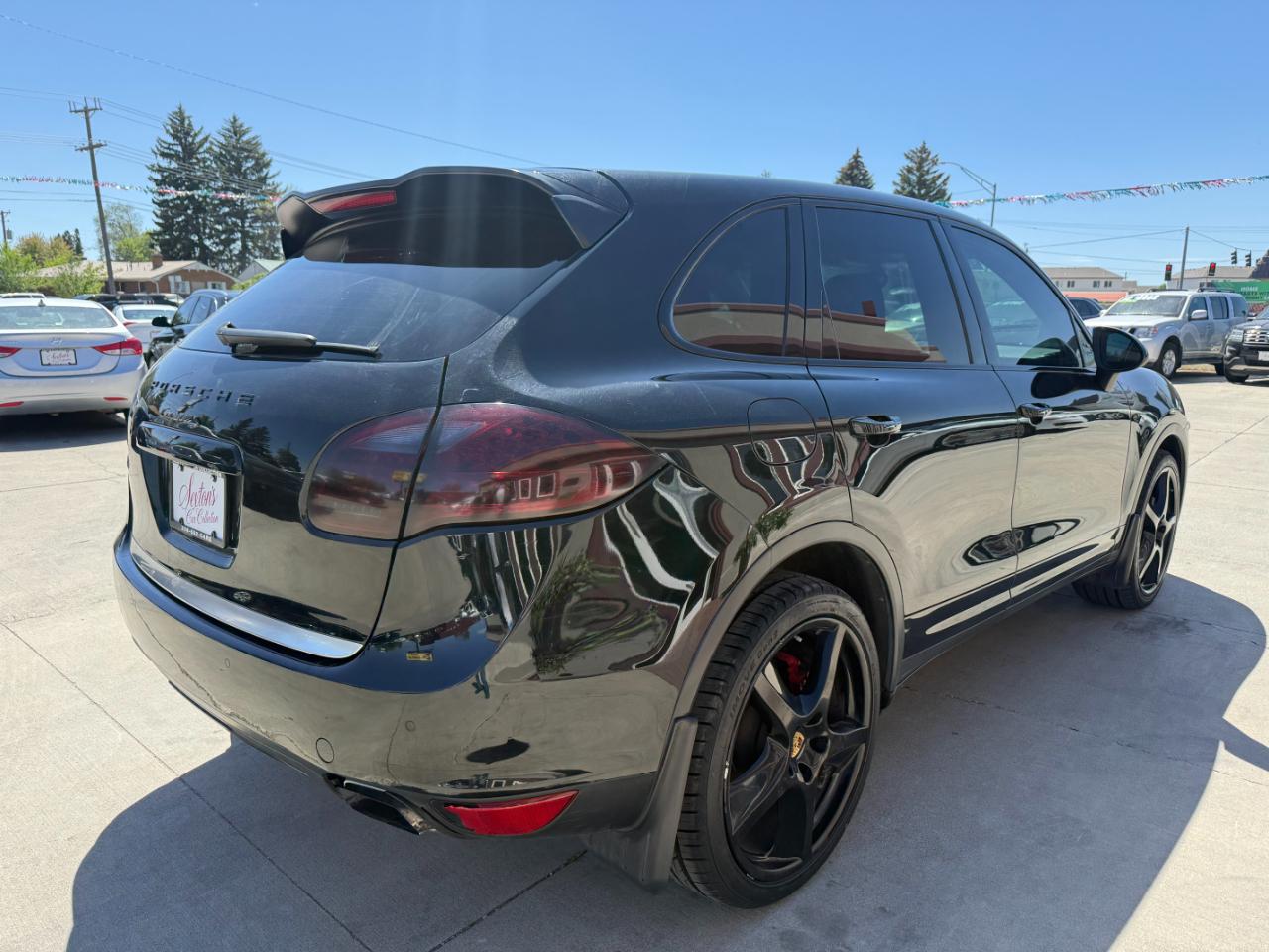 Porsche Cayenne S 2011