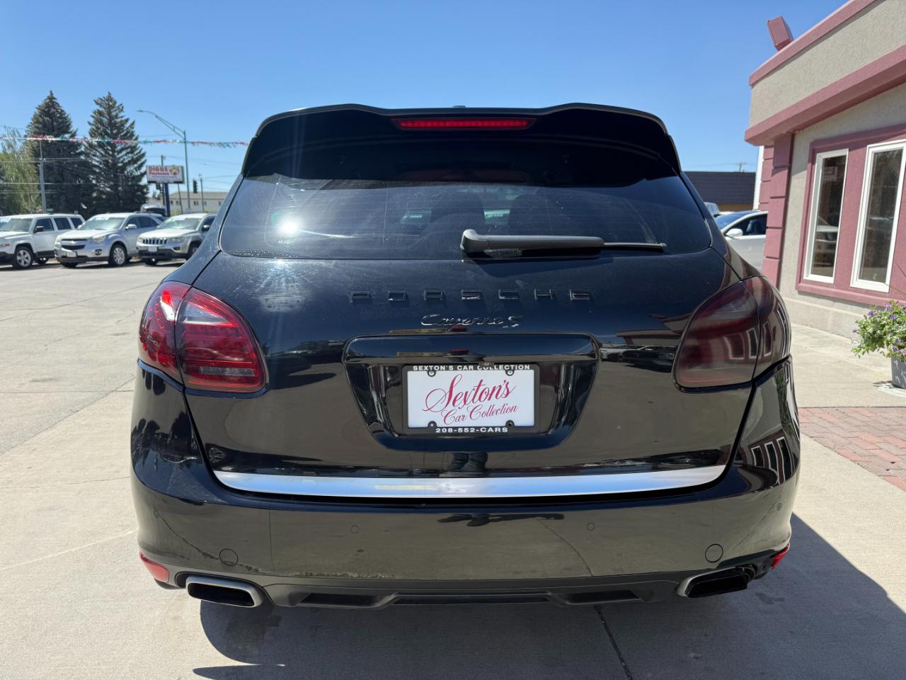 Porsche Cayenne S 2011