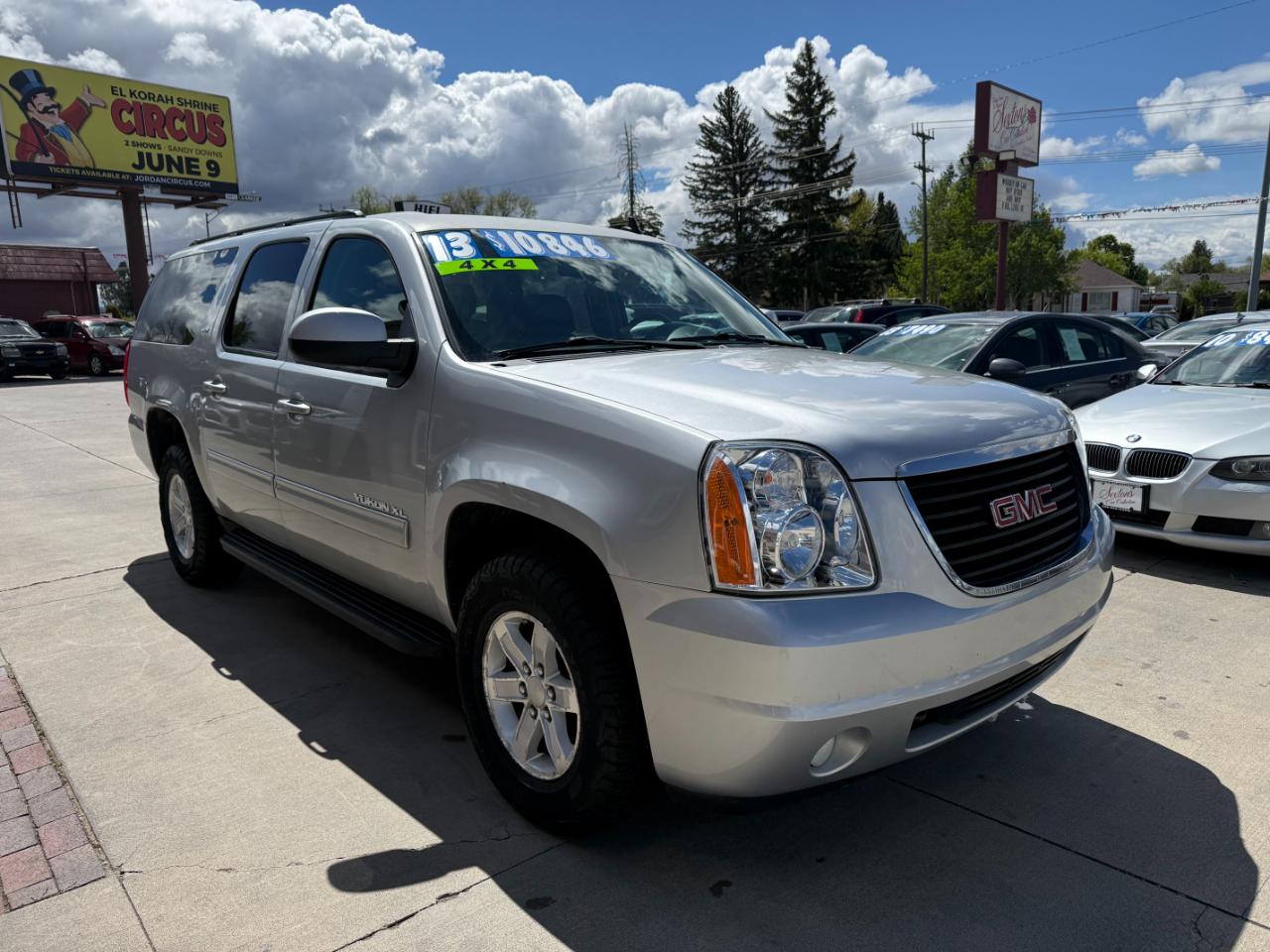 GMC Yukon XL 1500 SLT 2013