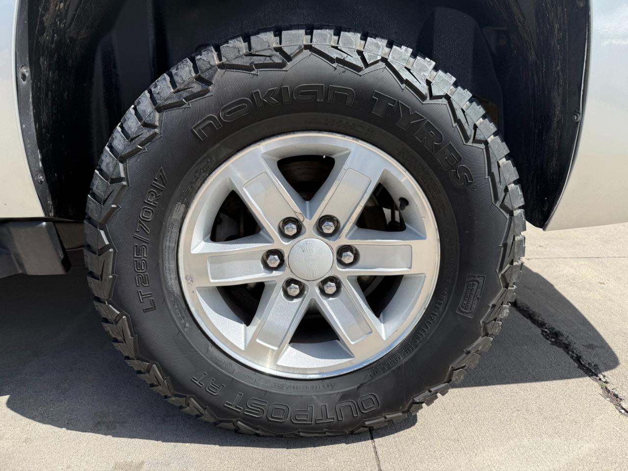 GMC Yukon XL 1500 SLT 2013