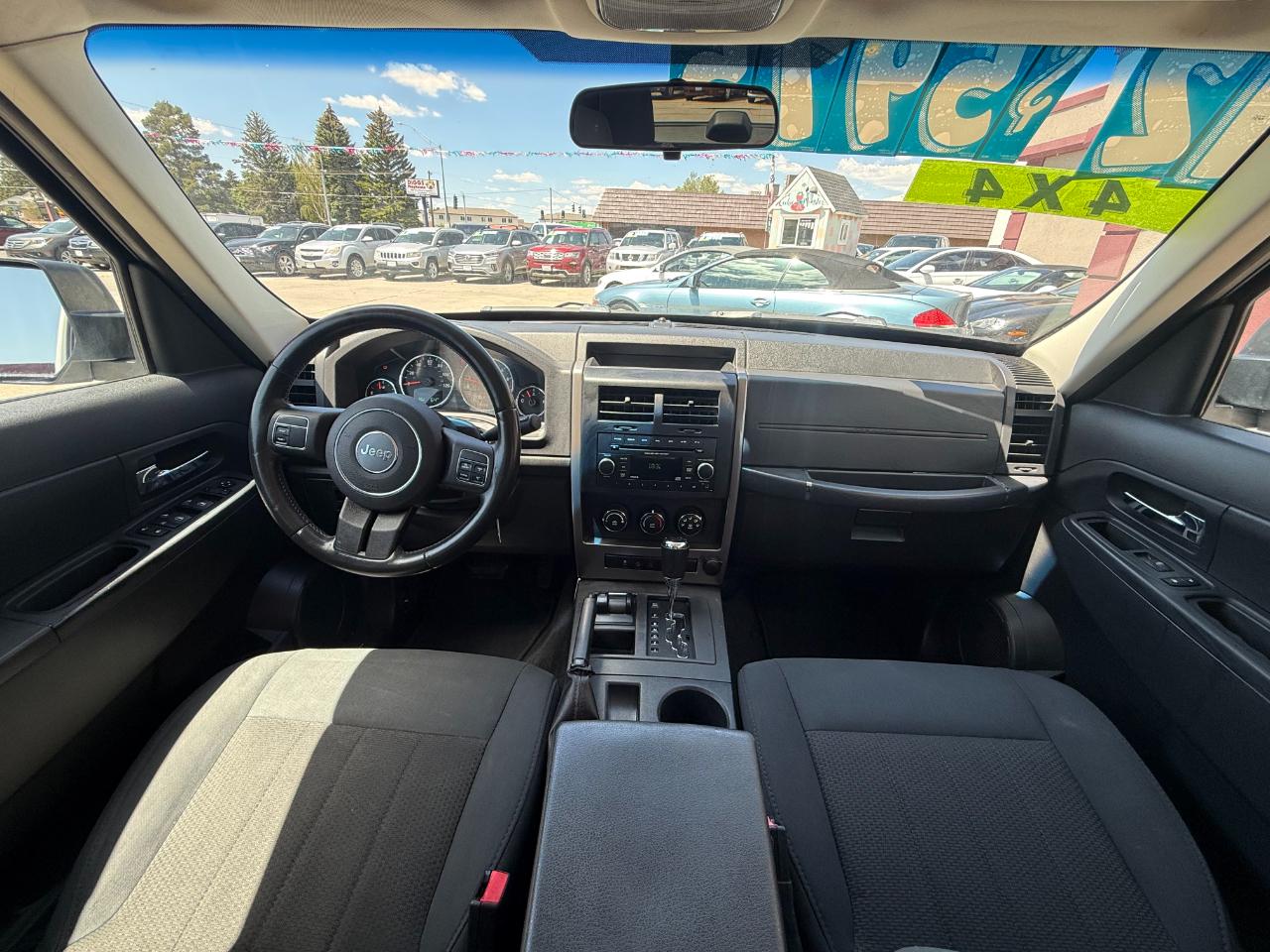 Jeep Liberty Sport 2012