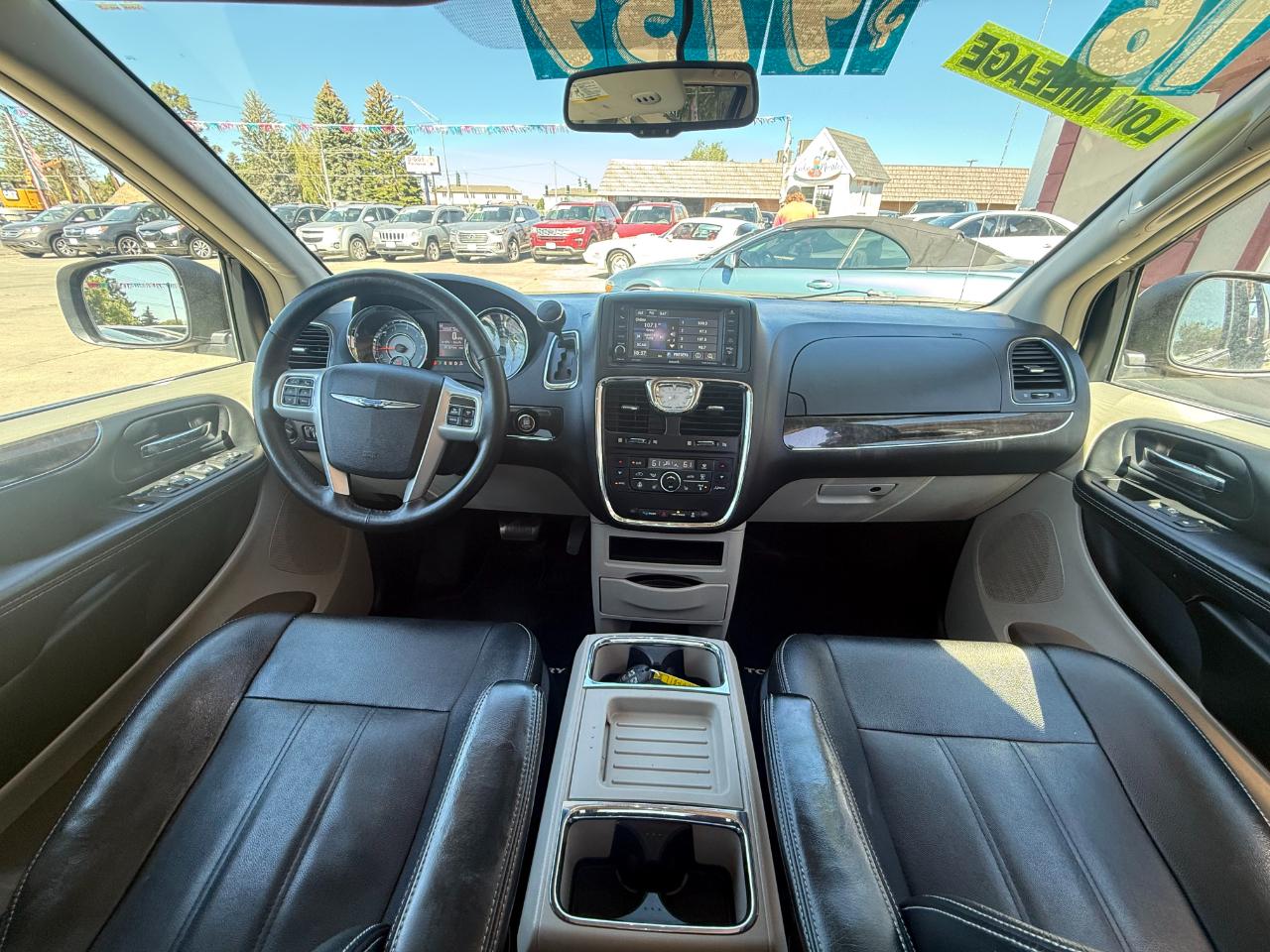 Chrysler Town & Country Touring 2016
