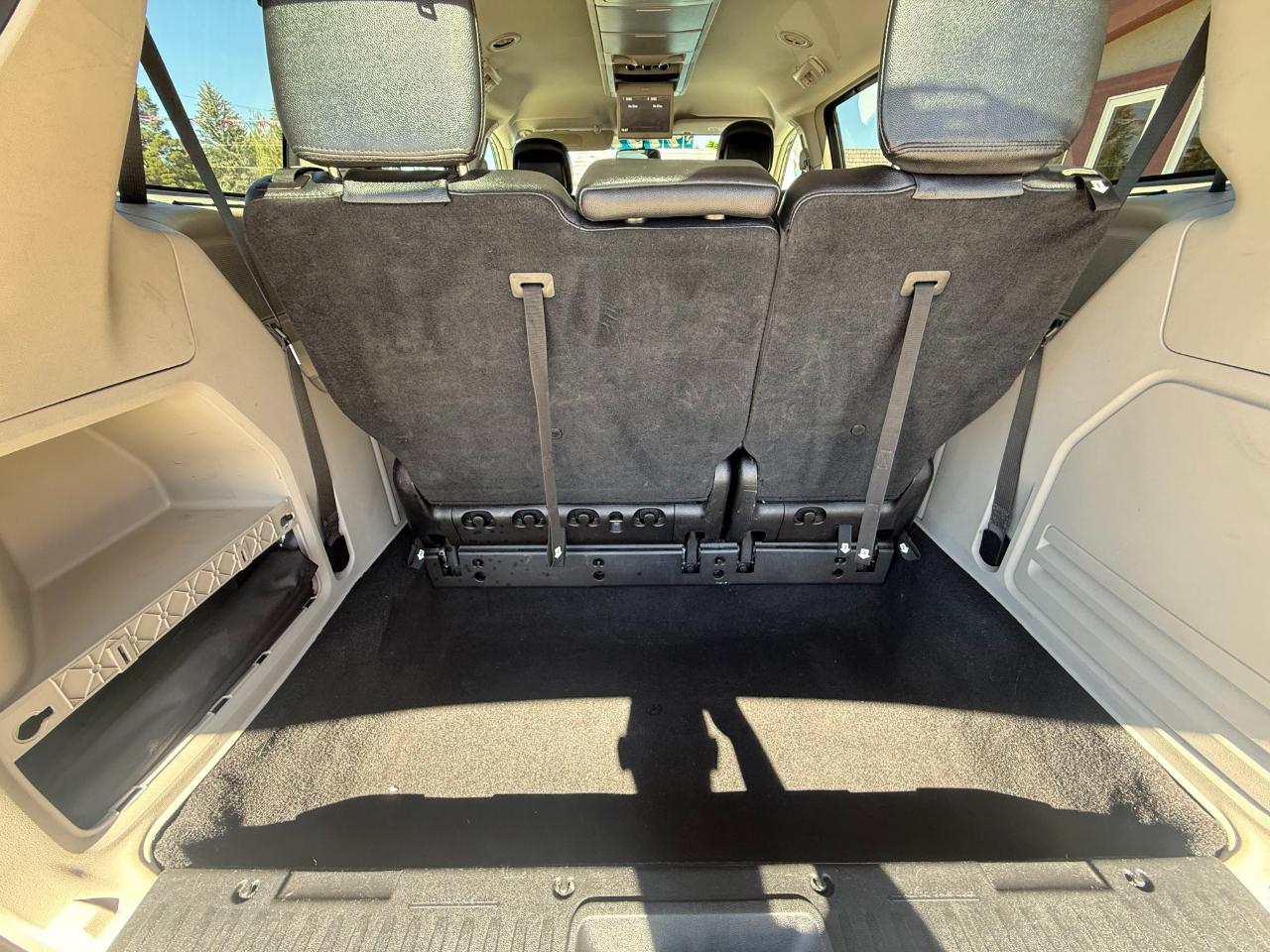 Chrysler Town & Country Touring 2016