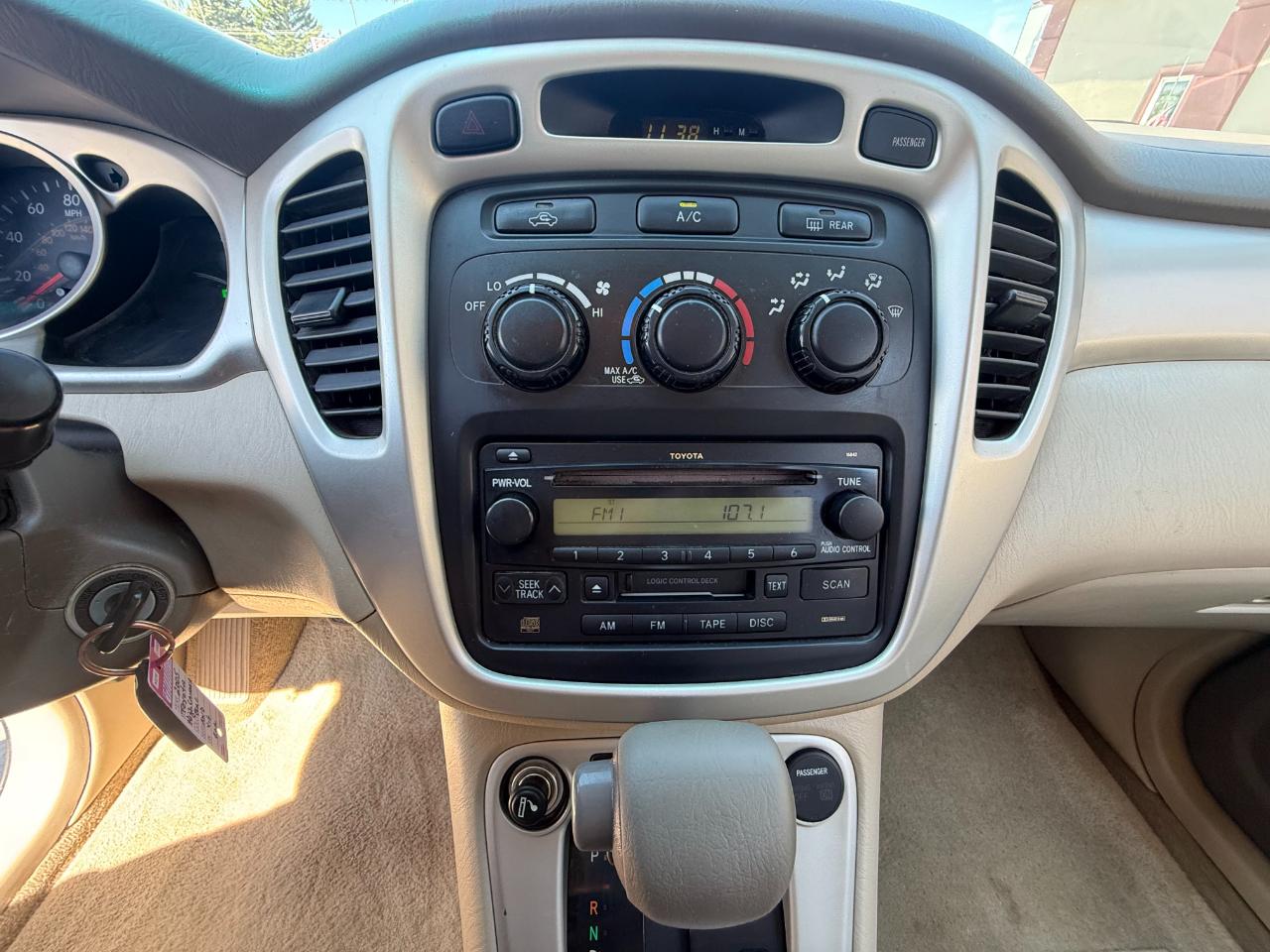 Toyota Highlander  2005