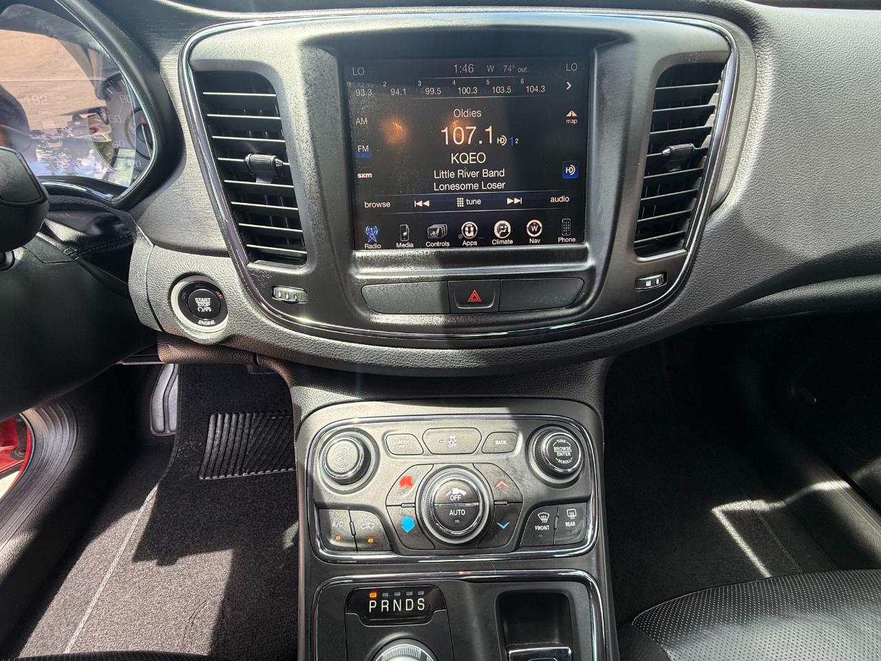 Chrysler 200 S 2016
