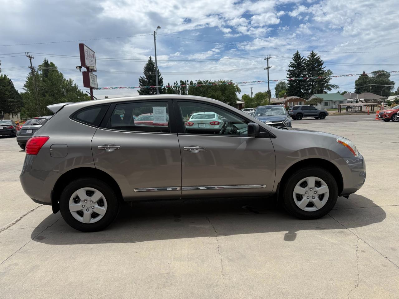 Nissan Rogue S 2013