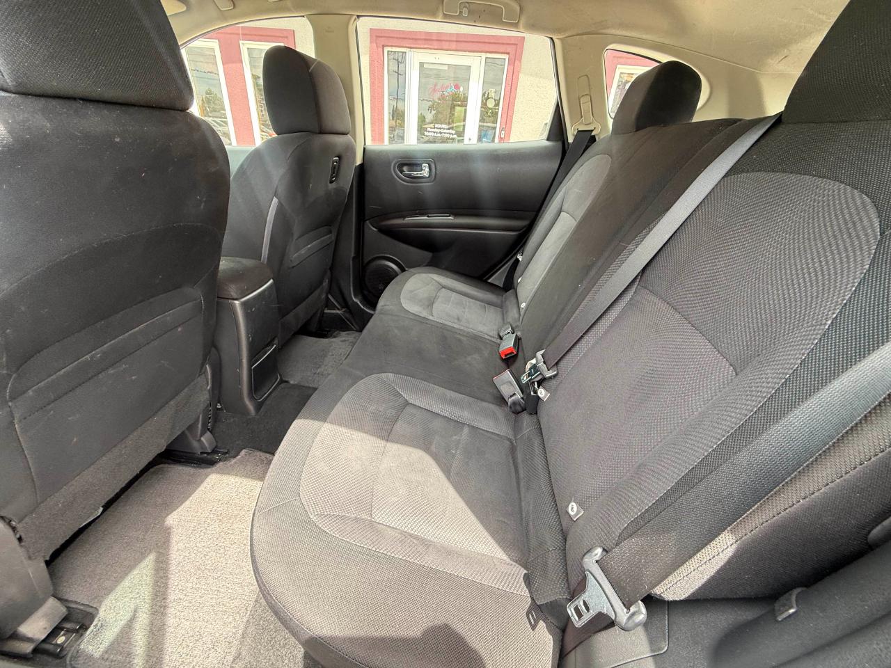Nissan Rogue S 2013