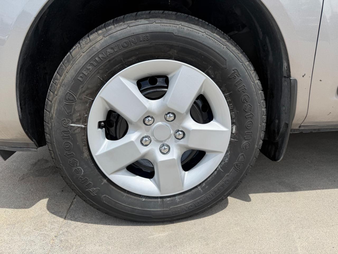 Nissan Rogue S 2013