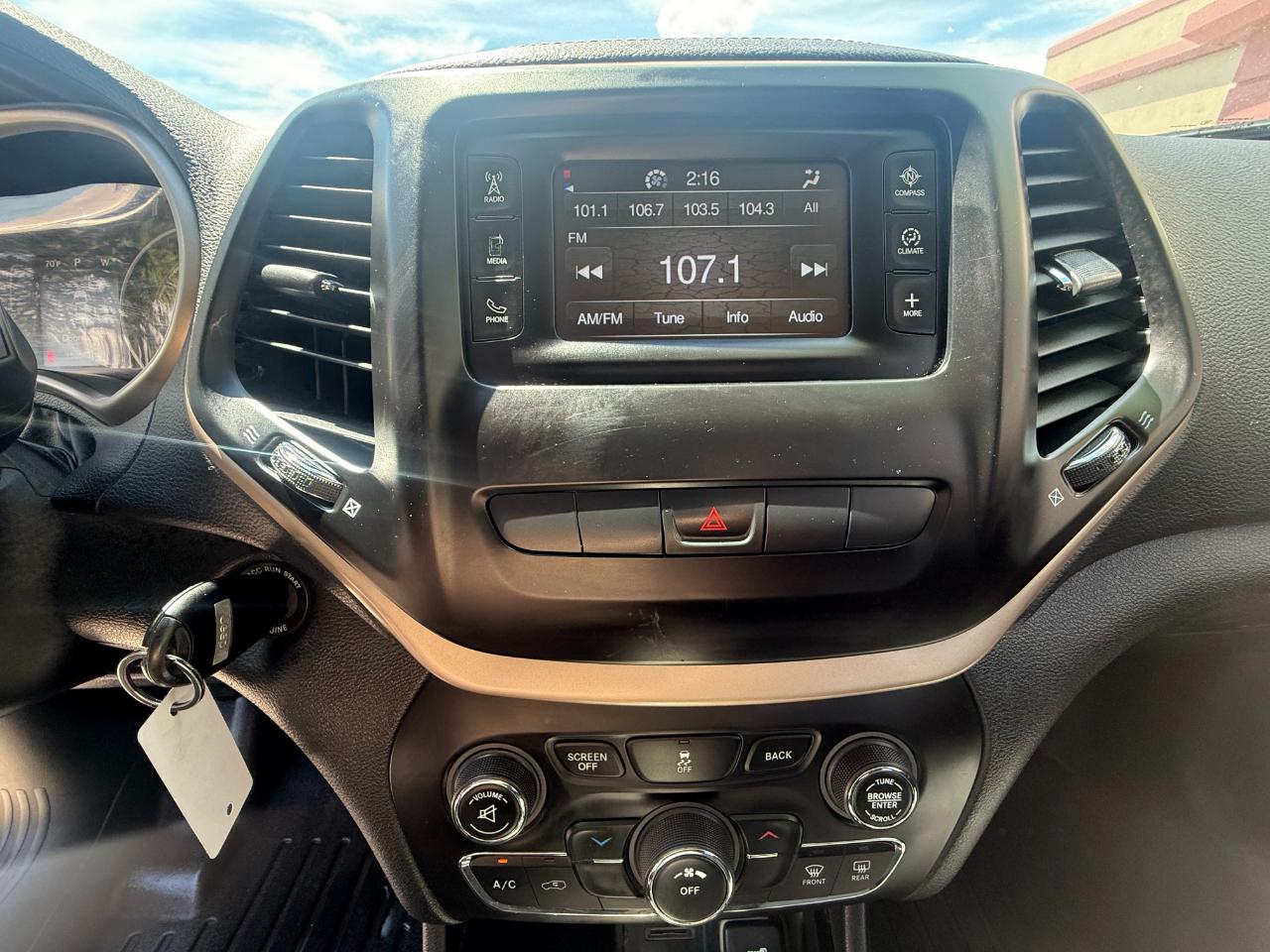 Jeep Cherokee Latitude 2014