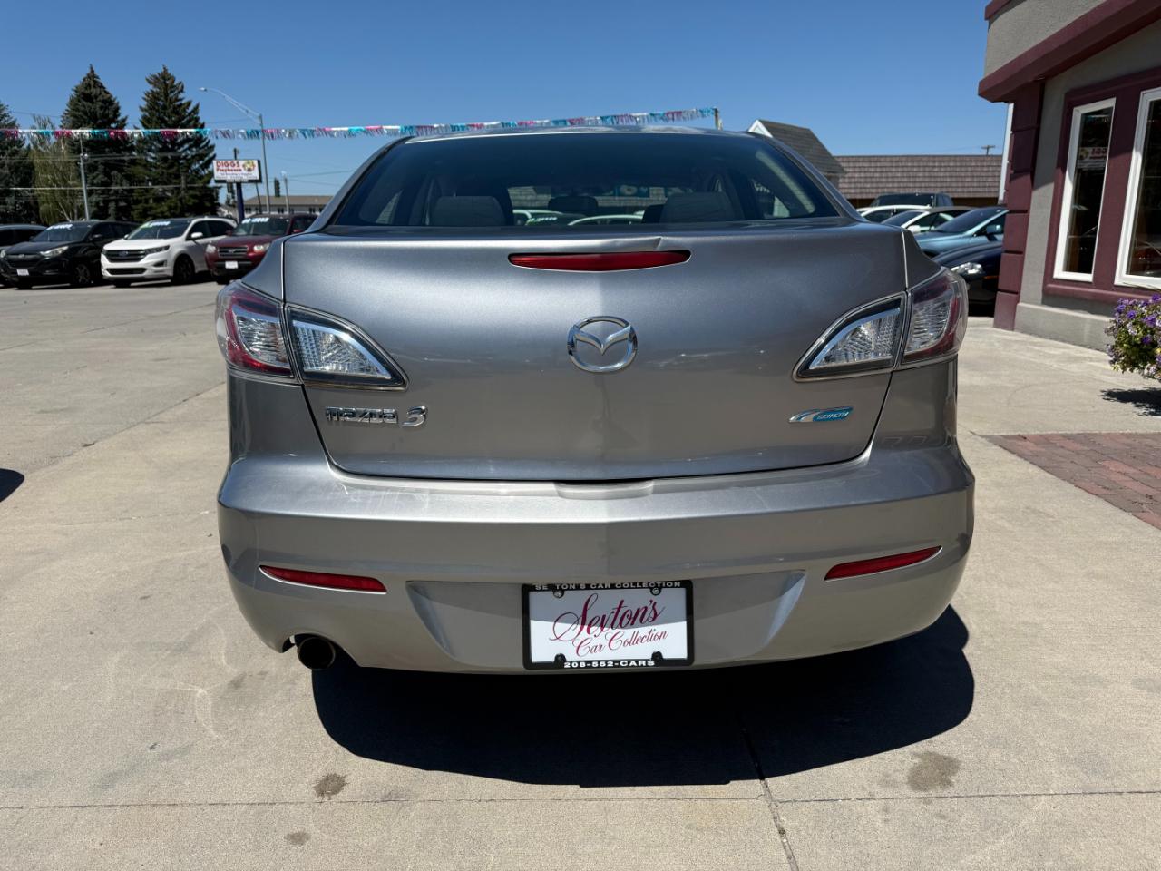 Mazda MAZDA3 i 2012