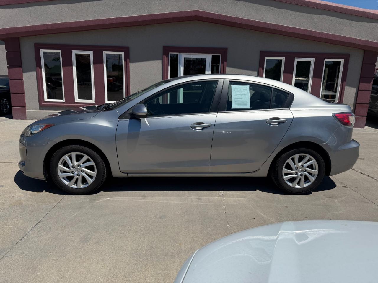 Mazda MAZDA3 i 2012