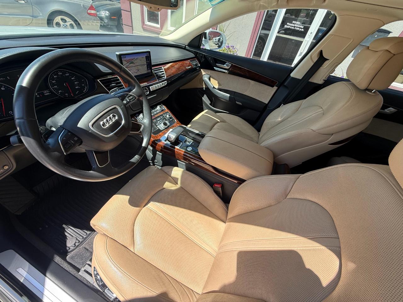 Audi A8 L quattro 2014
