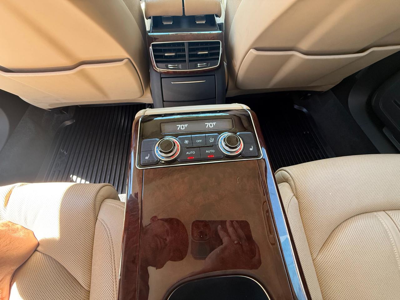 Audi A8 L quattro 2014