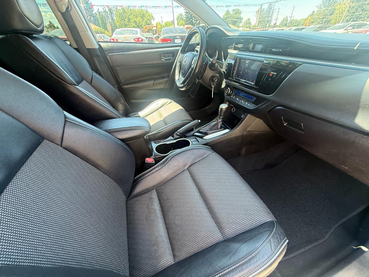Toyota Corolla  2016