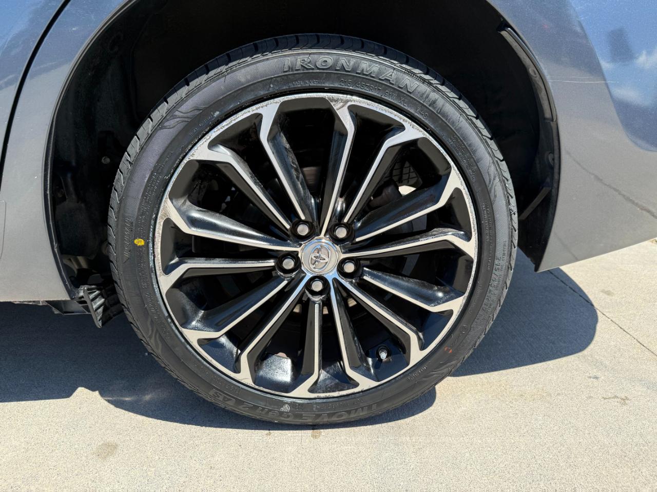 Toyota Corolla  2016