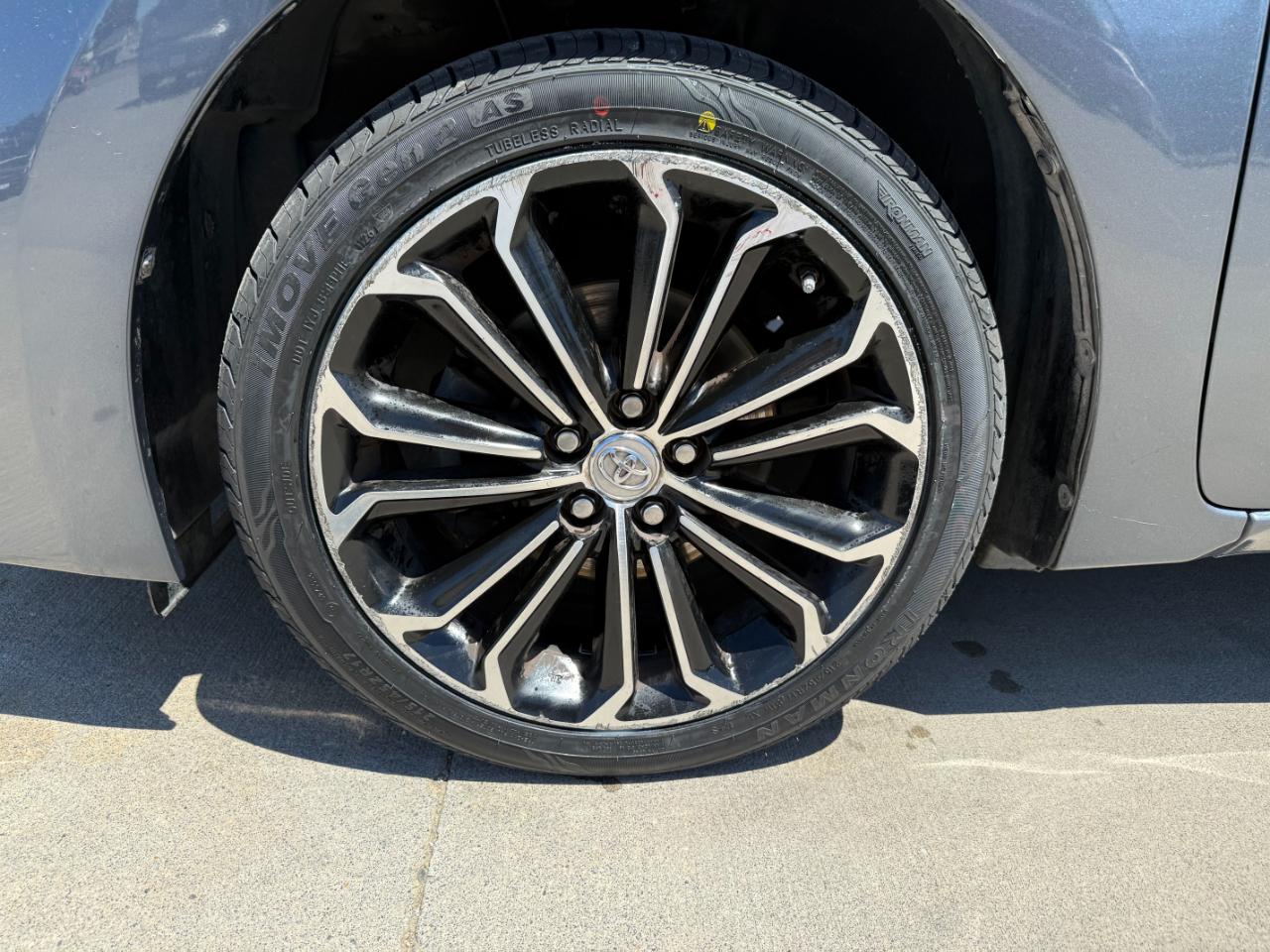 Toyota Corolla  2016