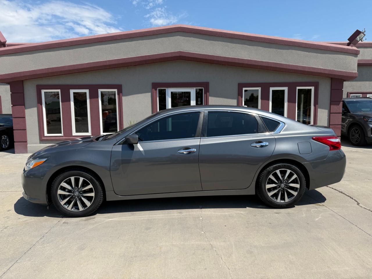 Nissan Altima 2.5 SV 2017