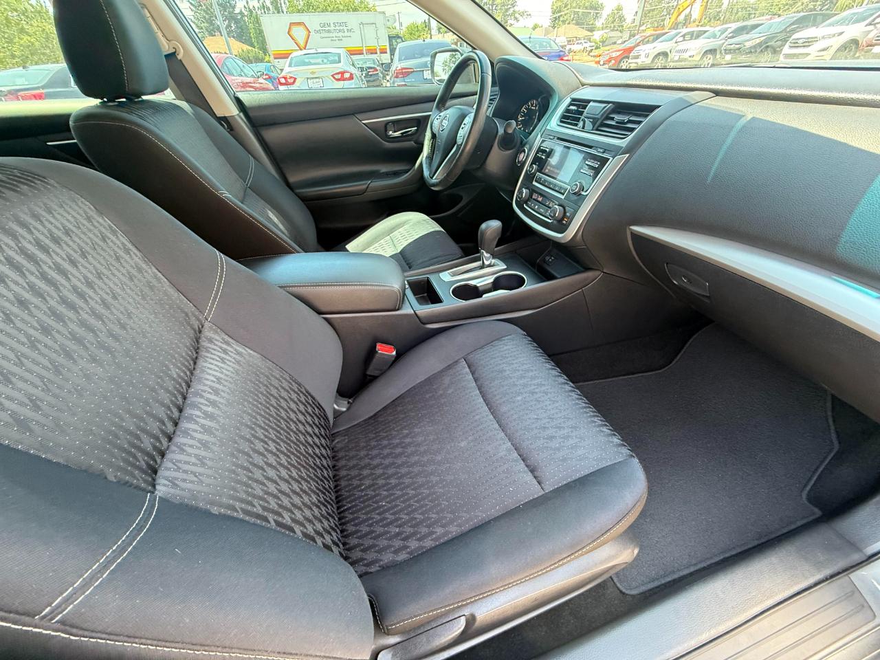 Nissan Altima 2.5 SV 2017