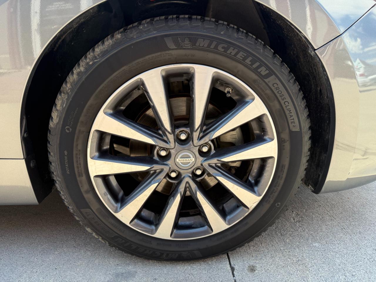 Nissan Altima 2.5 SV 2017