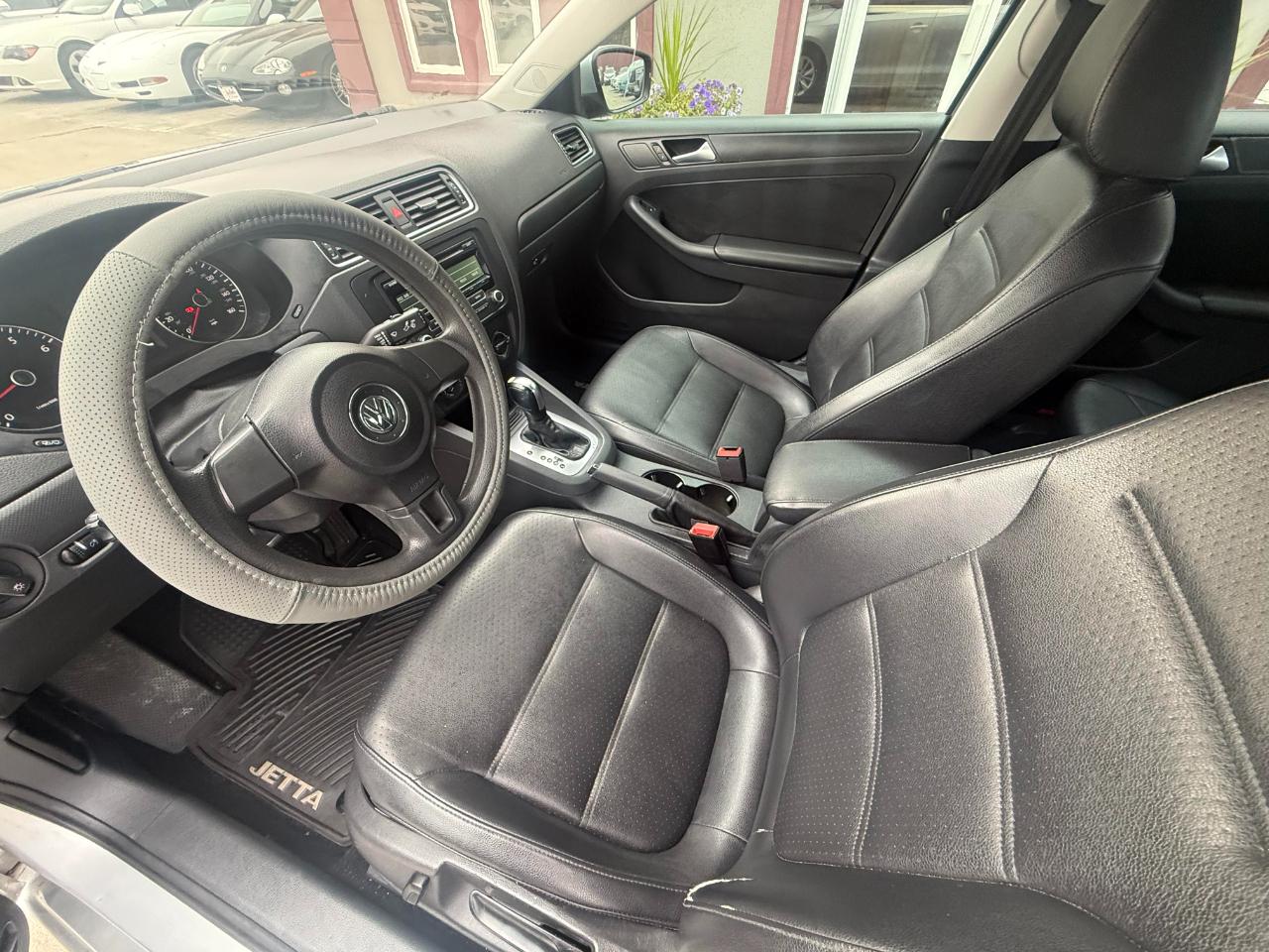 Volkswagen Jetta SE 2014