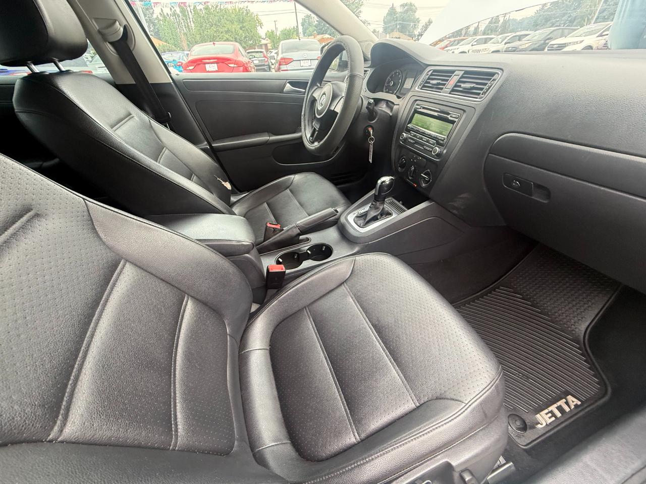 Volkswagen Jetta SE 2014
