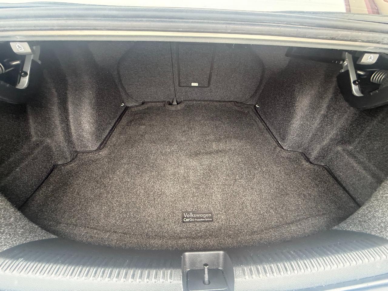 Volkswagen Jetta SE 2014