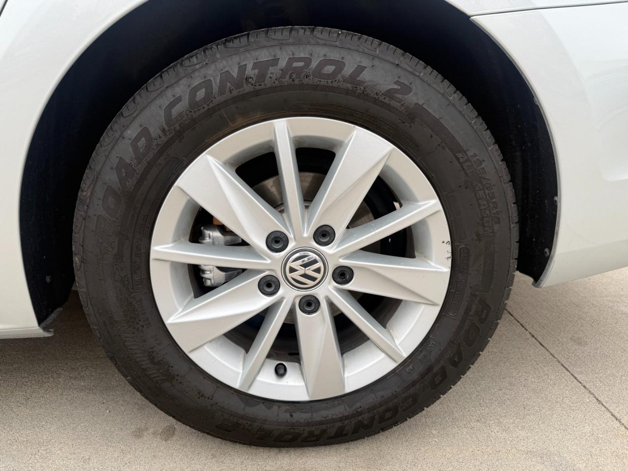 Volkswagen Jetta SE 2014
