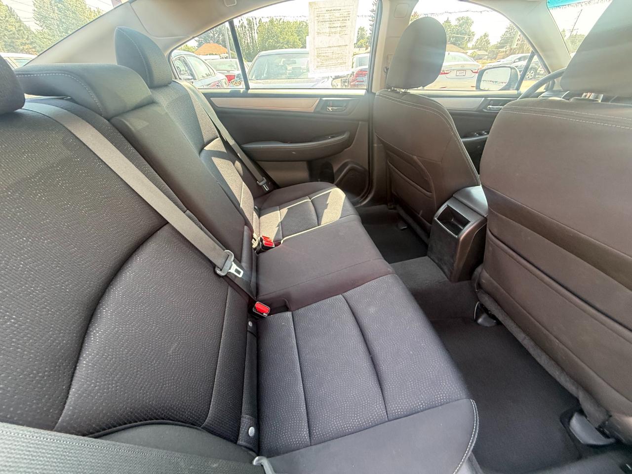 Subaru Legacy 2.5i Premium 2015