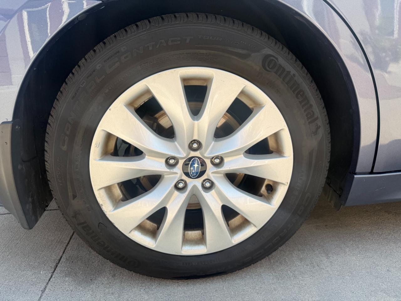 Subaru Legacy 2.5i Premium 2015