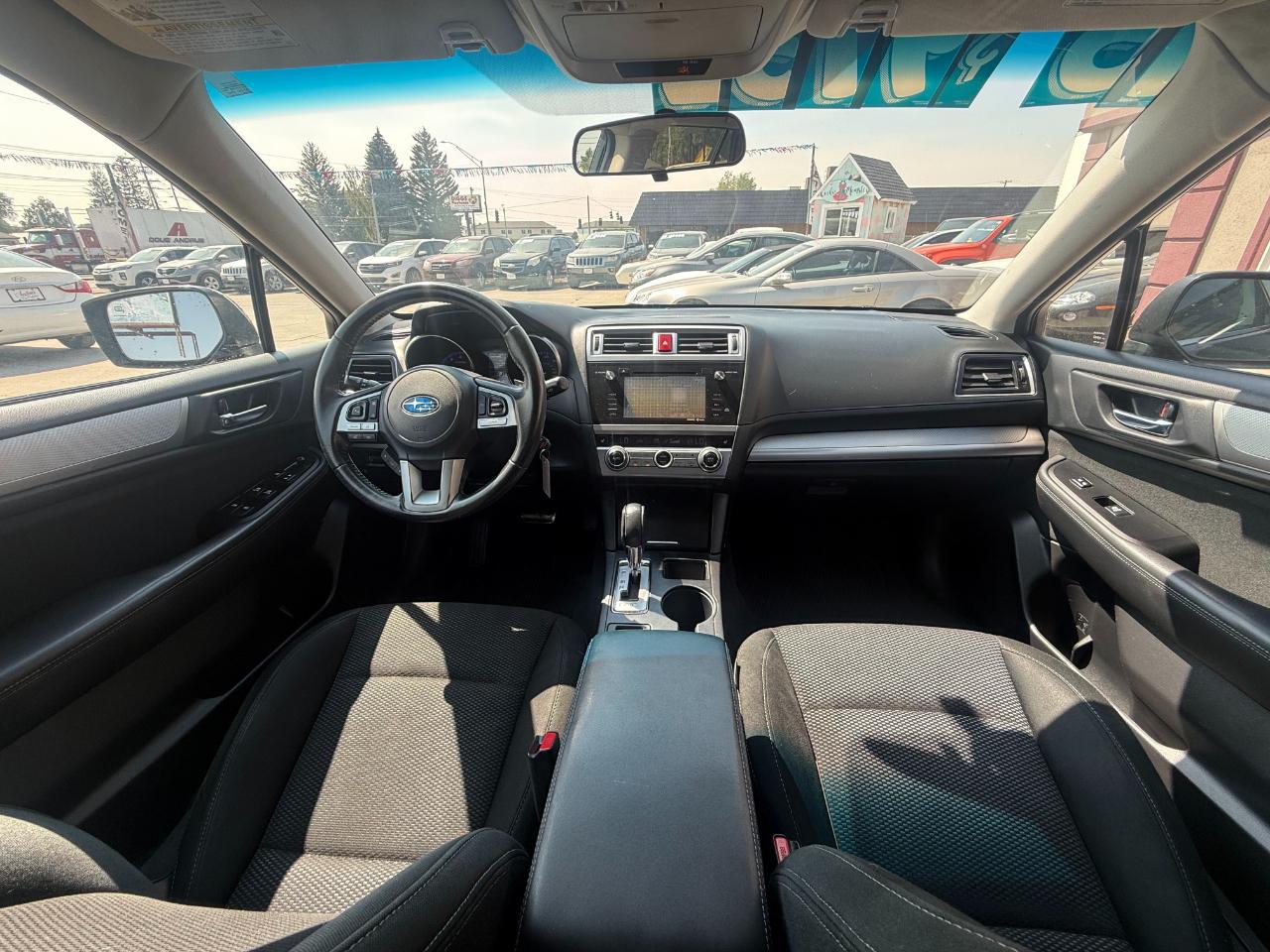 Subaru Outback 2.5i Premium 2015