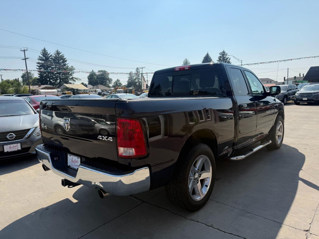 RAM 1500 SLT 2012