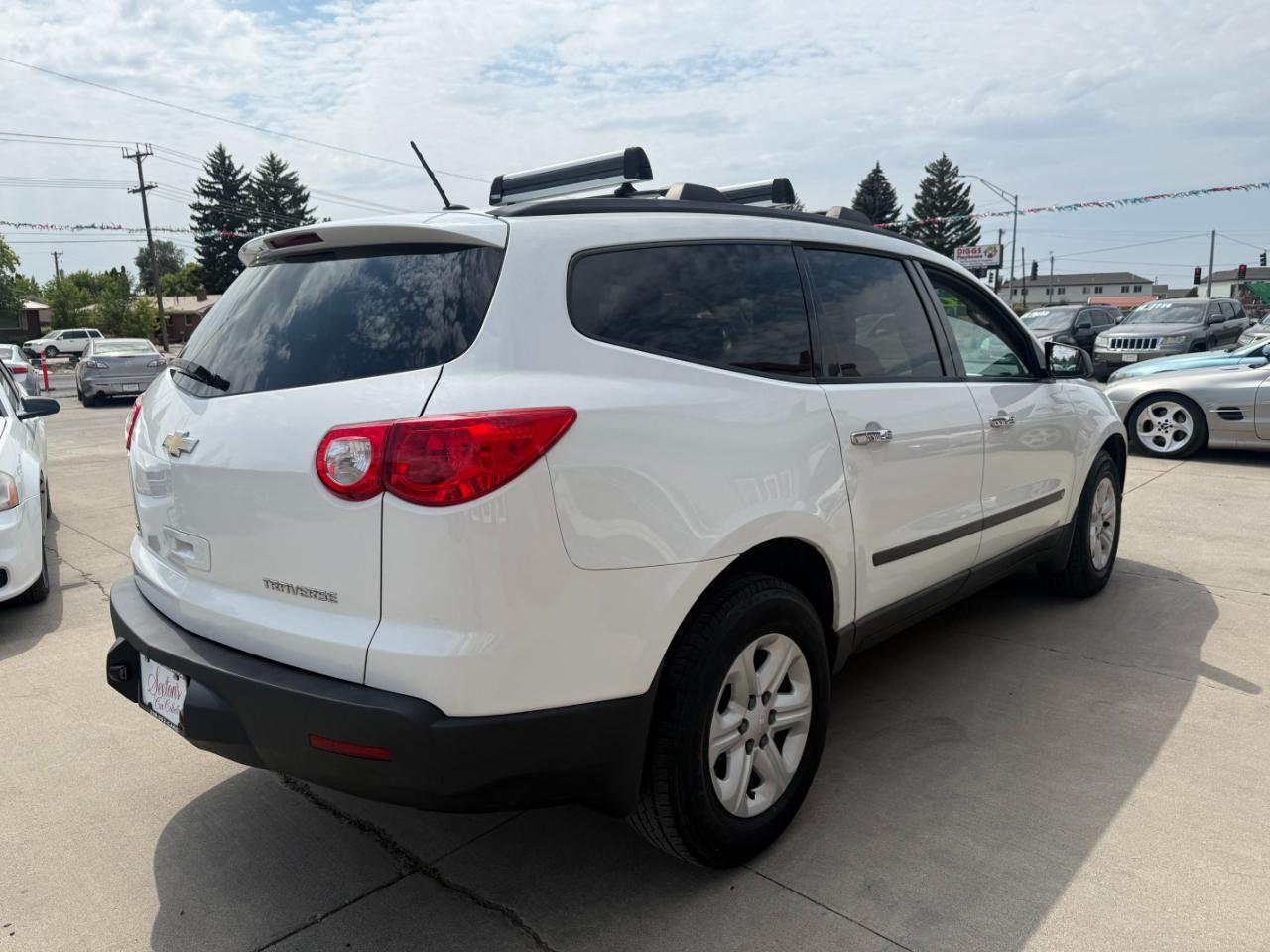 Chevrolet Traverse LS 2010