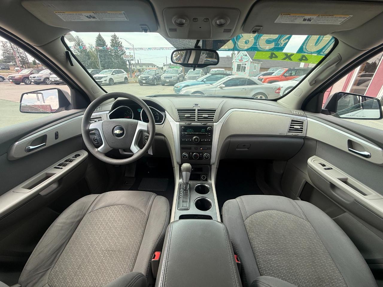 Chevrolet Traverse LS 2010