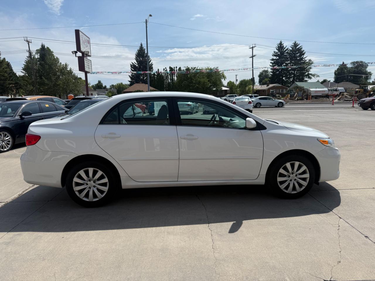 Toyota Corolla LE 2013