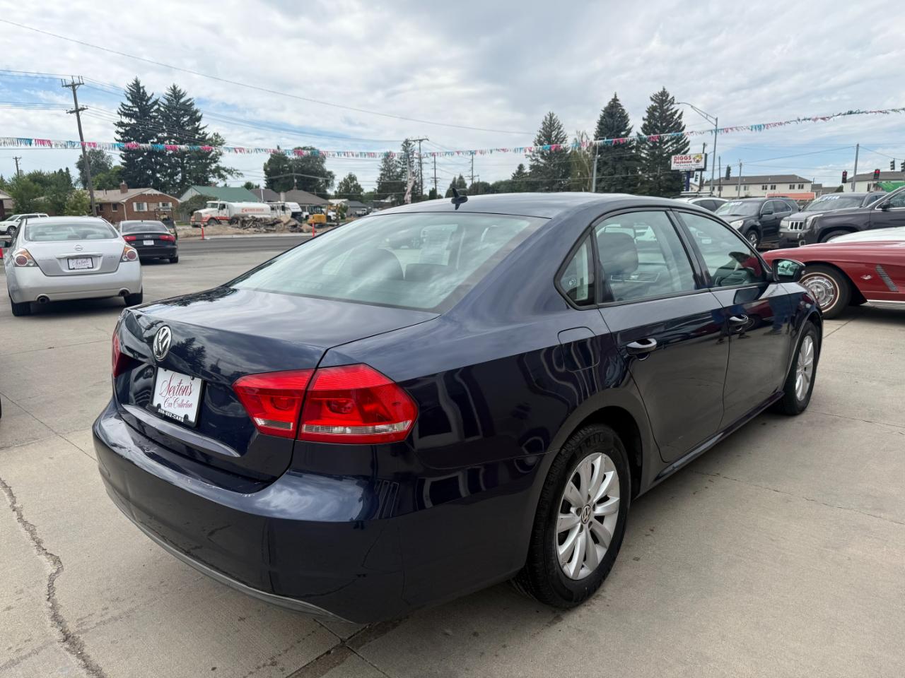 Volkswagen Passat S 2013