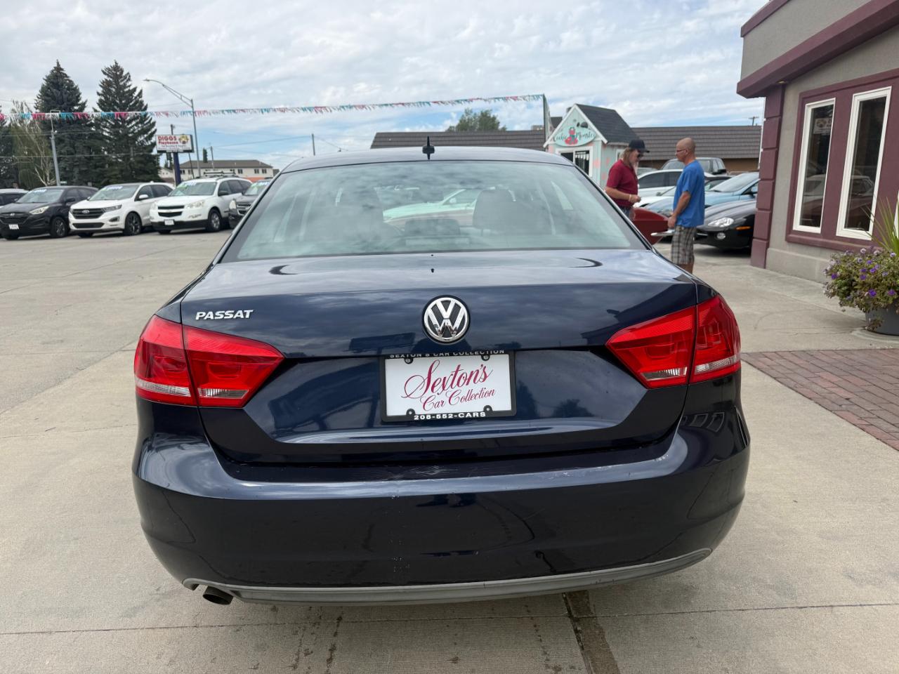 Volkswagen Passat S 2013