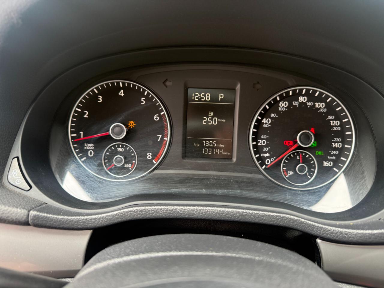 Volkswagen Passat S 2013