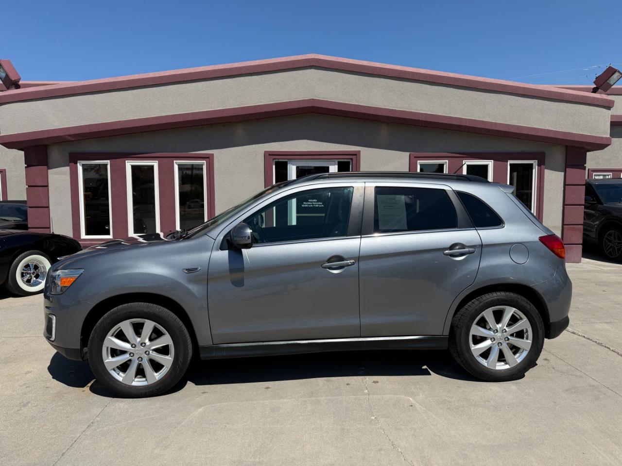 Mitsubishi Outlander Sport  2015