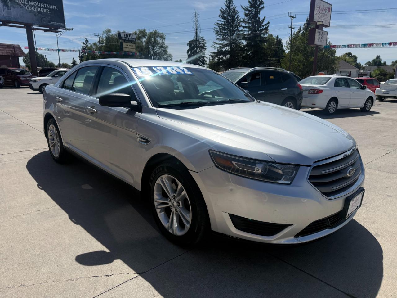Ford Taurus SE 2015