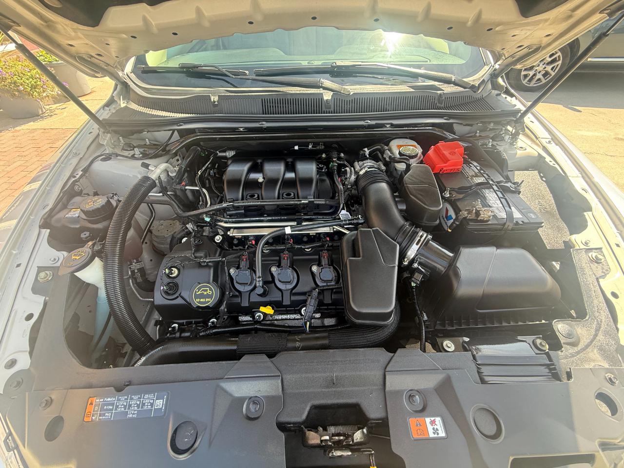Ford Taurus SE 2015