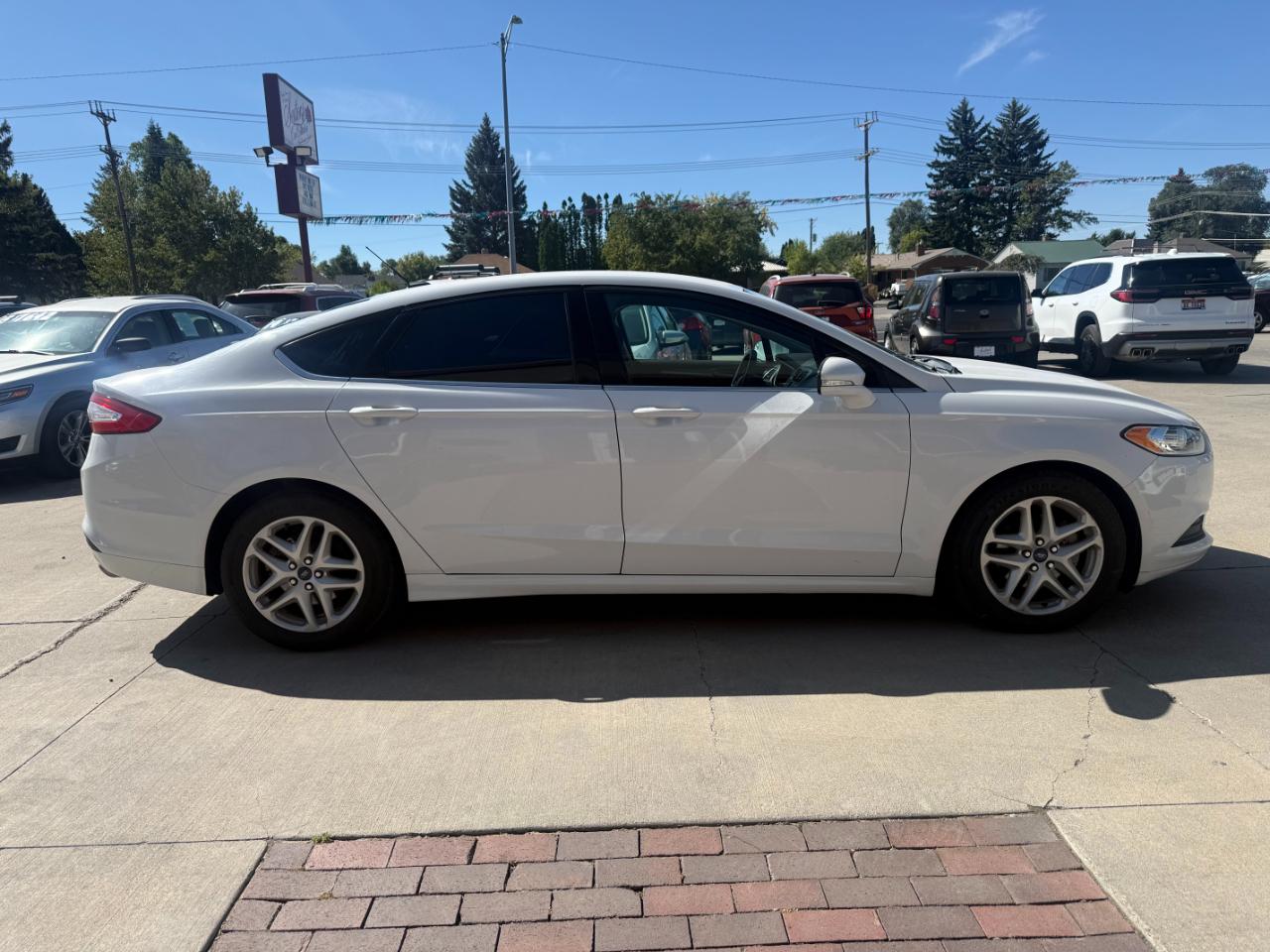 Ford Fusion SE 2014