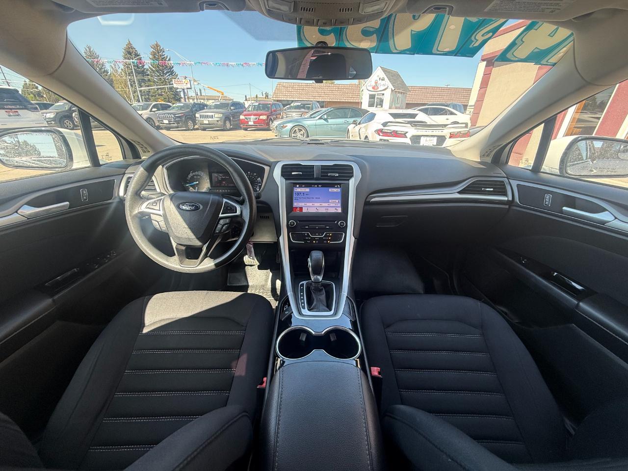 Ford Fusion SE 2014