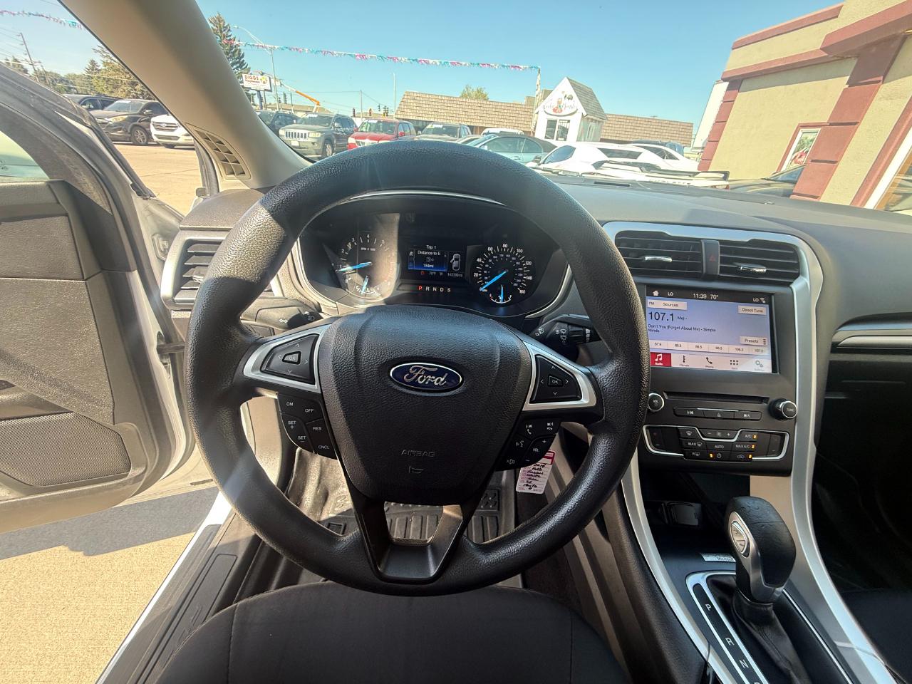 Ford Fusion SE 2014