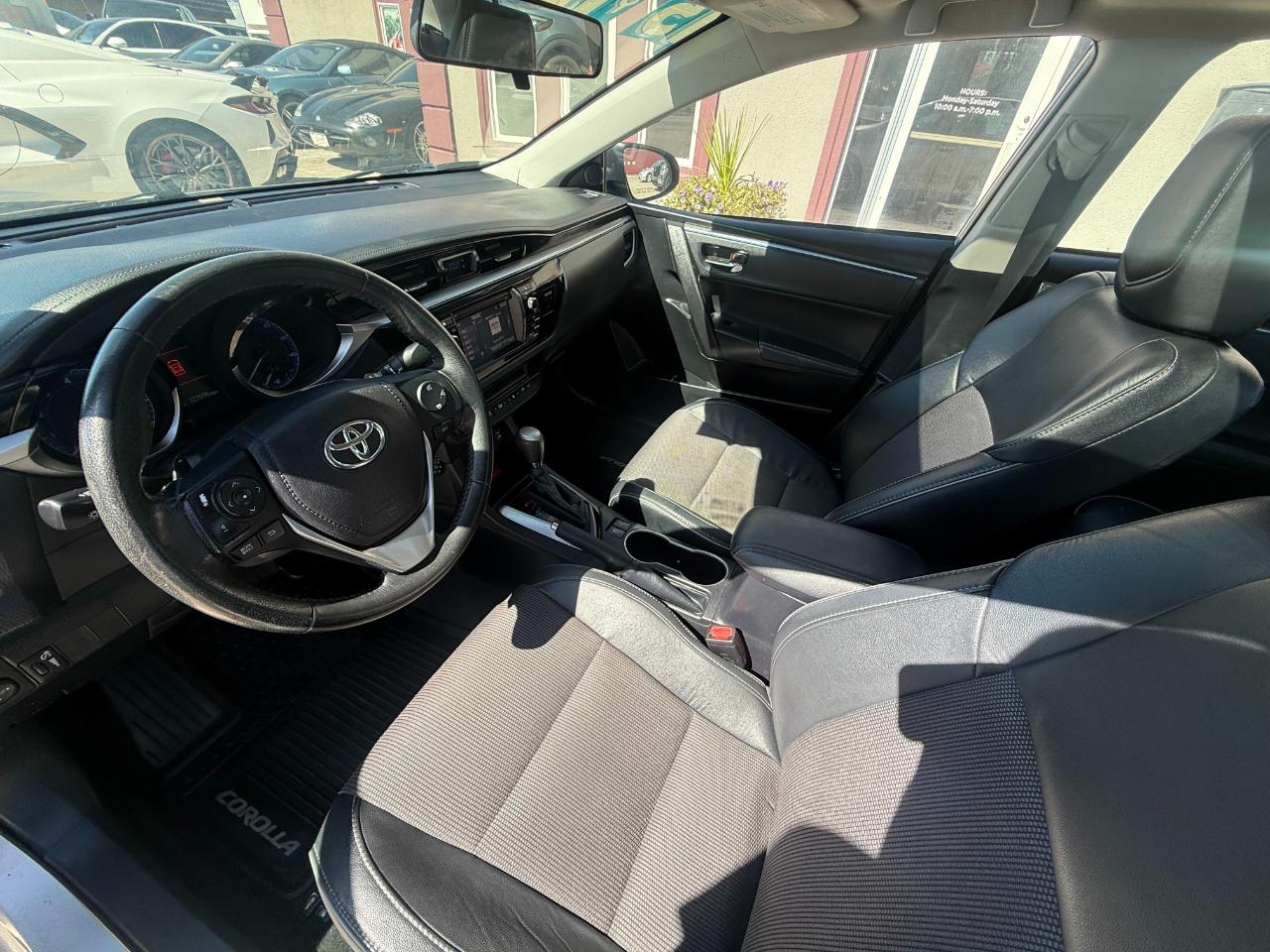 Toyota Corolla  2015