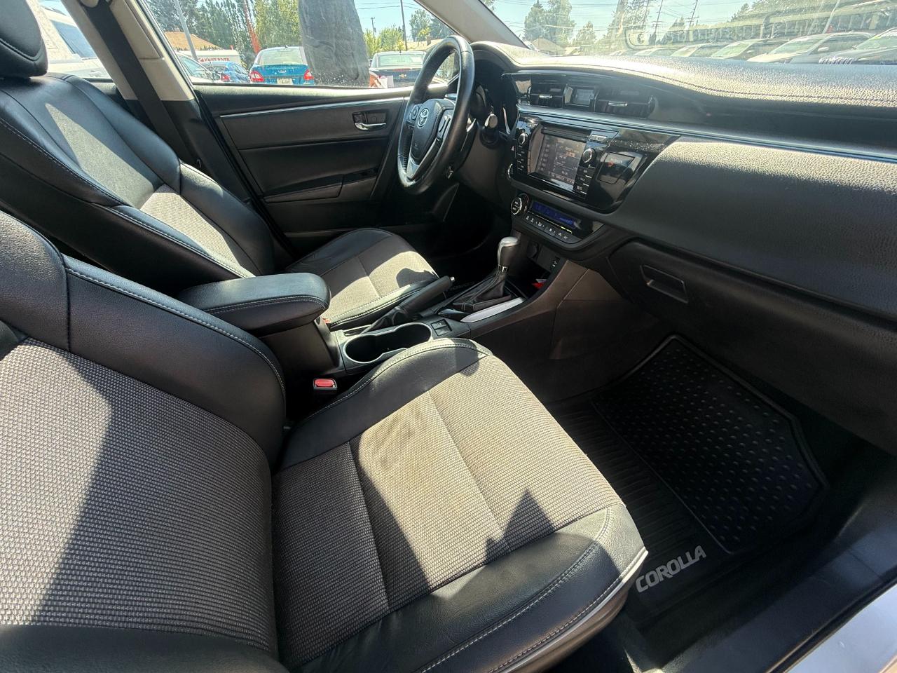 Toyota Corolla  2015