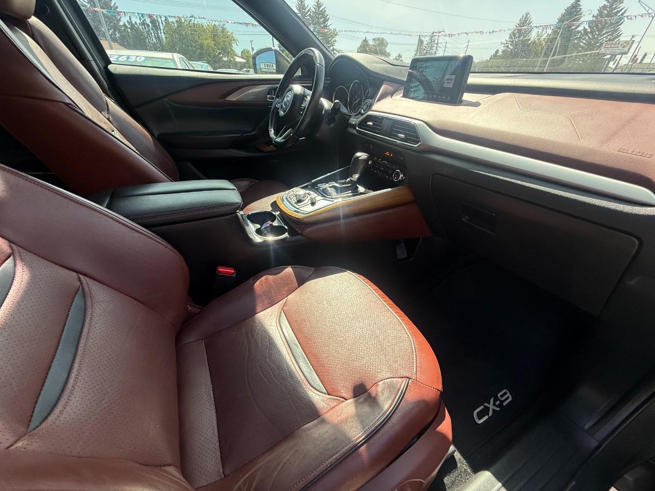 Mazda CX-9 Signature 2016