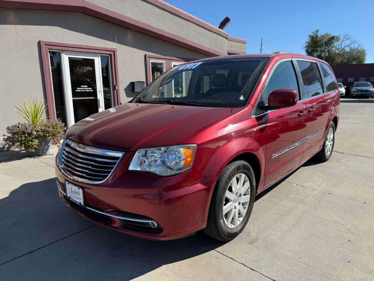 2014 Chrysler Town & Country TOURING